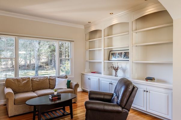 Home Office, Interior, Living room, Recessed Lighting, Wood Texture Flooring