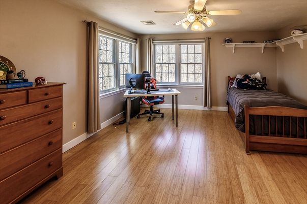 Bedroom, Home Office, Interior, Wood Texture Flooring