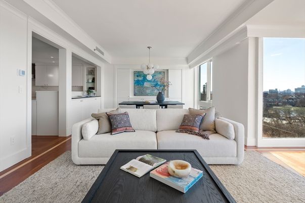 Interior, Living room, Pendant Lights, Wood Texture Flooring