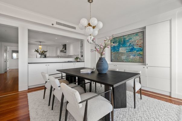 Chandelier, Dining room, Interior, Kitchen, Pendant Lights, Recessed Lighting, Wood Texture Flooring