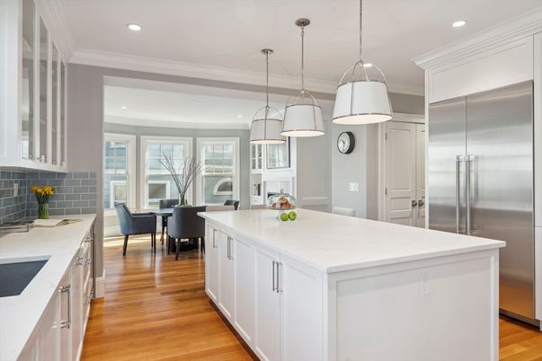 Dining room, Interior, Kitchen, Pendant Lights, Recessed Lighting, Stainless Steel Appliances, Wood Texture Flooring