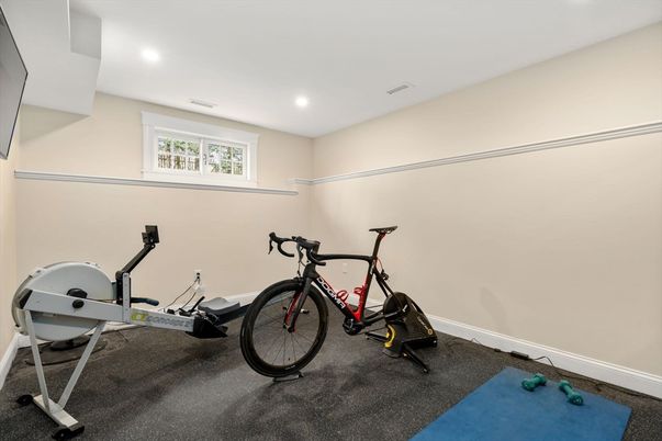 Fitness Equipment, Interior, Recessed Lighting