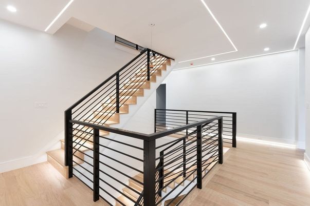 Interior, Pendant Lights, Recessed Lighting, Wood Texture Flooring