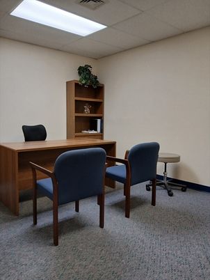 Home Office, Interior