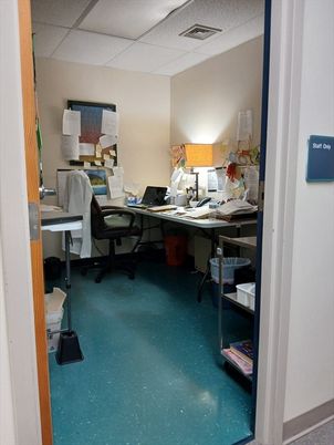 Home Office, Interior