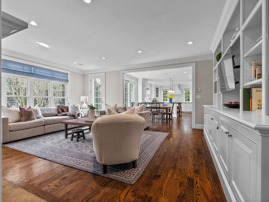 Dining room, Interior, Living room, Pendant Lights, Recessed Lighting, Wood Texture Flooring