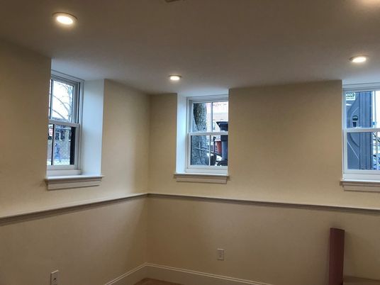Empty room, Interior, Recessed Lighting