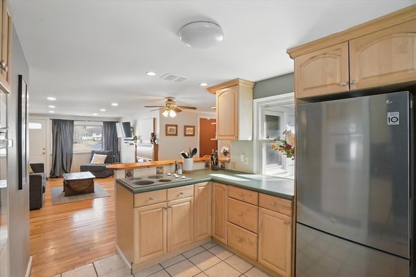 Interior, Kitchen, Living room, Recessed Lighting, Wood Texture Flooring
