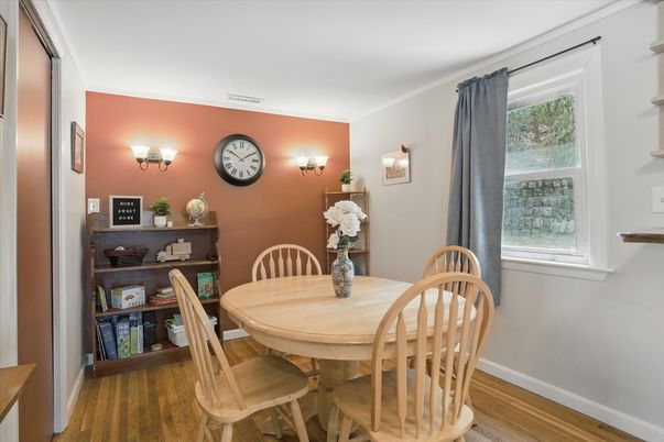 Dining room, Interior, Wood Texture Flooring