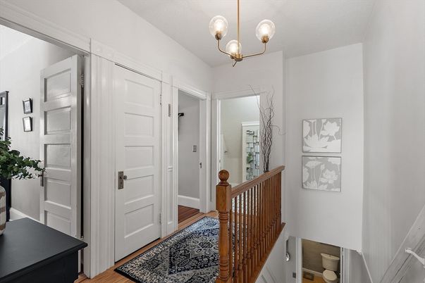 Chandelier, Interior, Wood Texture Flooring