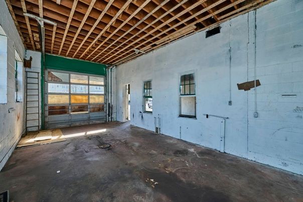 Interior, Wooden Beams