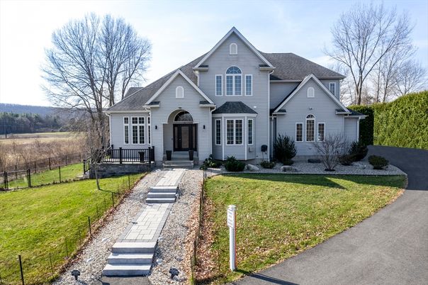 Backyard, Exterior, Facade, Farmhouse