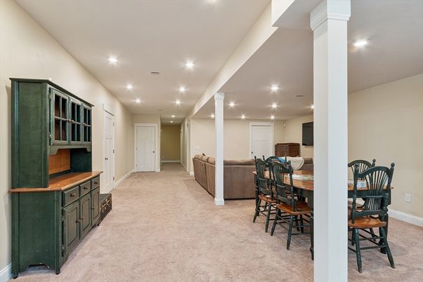 Dining room, Interior, Recessed Lighting