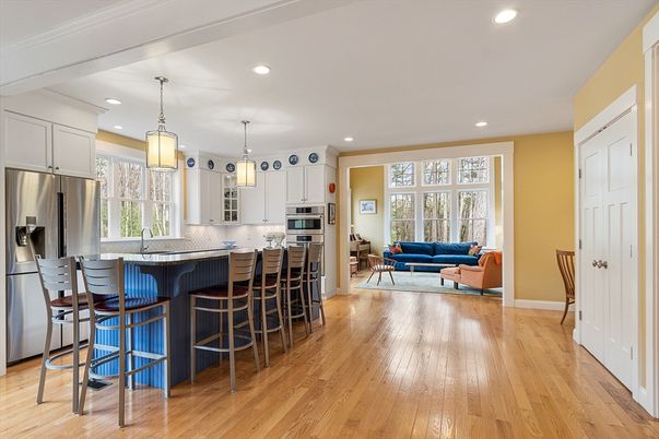 Interior, Kitchen, Living room, Pendant Lights, Recessed Lighting, Stainless Steel Appliances, Wood Texture Flooring