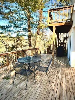 Exterior, Wood Texture Flooring