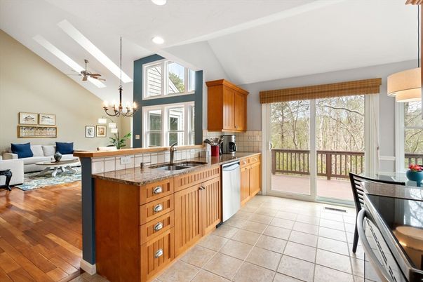 Chandelier, Dining room, Interior, Kitchen, Living room, Recessed Lighting, Wood Texture Flooring