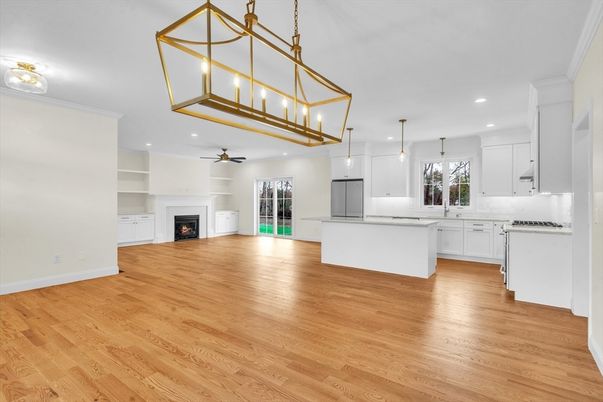 Fireplace, Interior, Kitchen, Pendant Lights, Recessed Lighting, Wood Texture Flooring