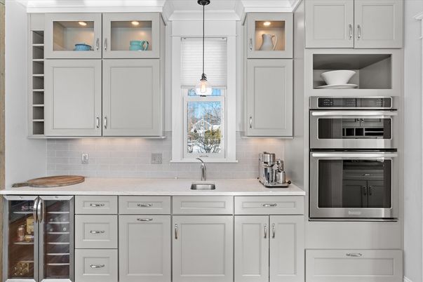 Interior, Kitchen, Pendant Lights, Stainless Steel Appliances