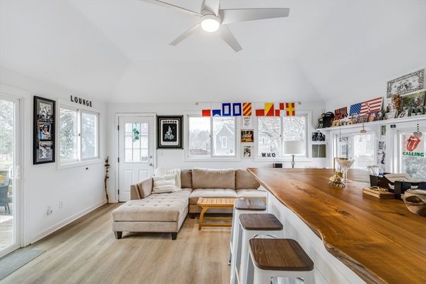 Dining room, Interior, Living room, Wood Texture Flooring