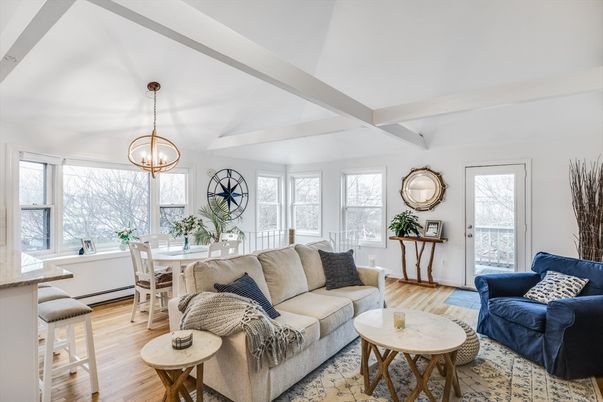 Dining room, Interior, Living room, Pendant Lights, Wood Texture Flooring