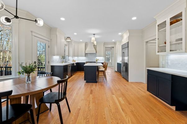 Dining room, Interior, Kitchen, Pendant Lights, Recessed Lighting, Stainless Steel Appliances, Wood Texture Flooring