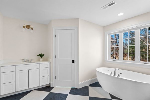 Bathroom, Free Standing Baths, Interior, Recessed Lighting