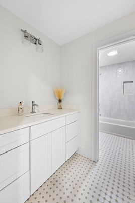 Bathroom, Dual Sink Vanities, Interior