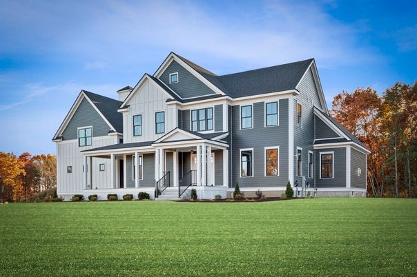 Exterior, Facade, Farmhouse