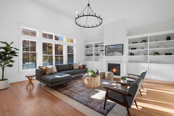 Fireplace, Interior, Living room, Pendant Lights, Recessed Lighting, Wood Texture Flooring