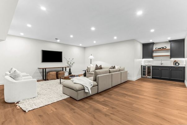 Interior, Living room, Recessed Lighting, Wood Texture Flooring