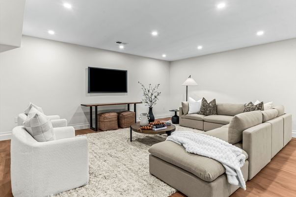 Interior, Living room, Recessed Lighting, Wood Texture Flooring
