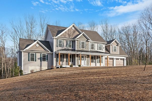 Attached, Exterior, Facade, Farmhouse