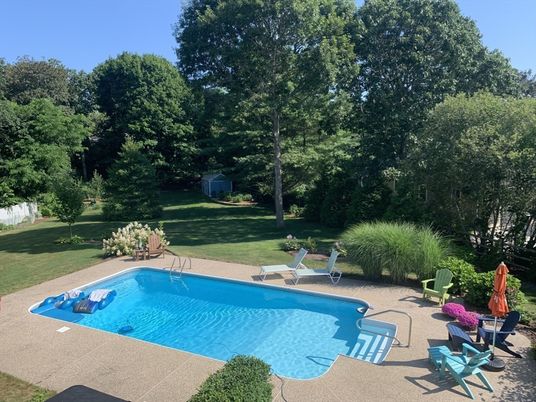 Backyard, Exterior, Pool