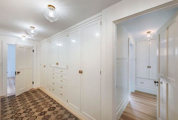 Interior, Walk-in Closets, Wood Texture Flooring