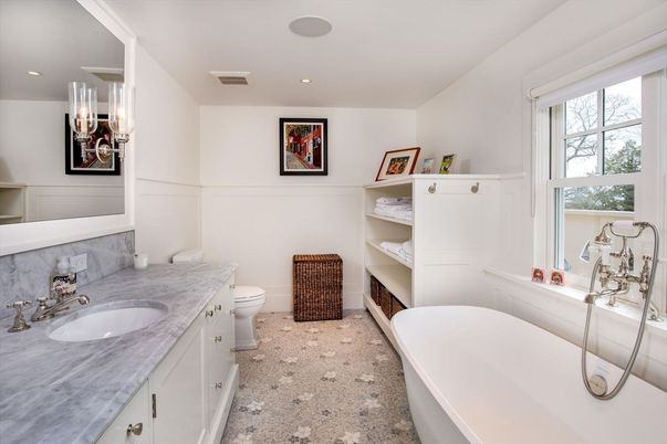 Bathroom, Dual Sink Vanities, Free Standing Baths, Interior, Recessed Lighting