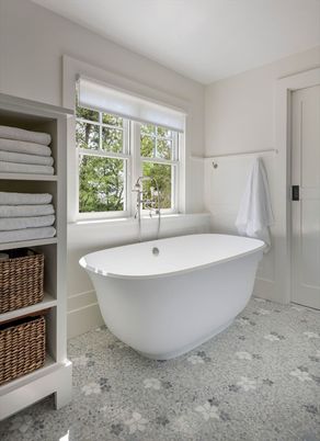Bathroom, Free Standing Baths, Interior