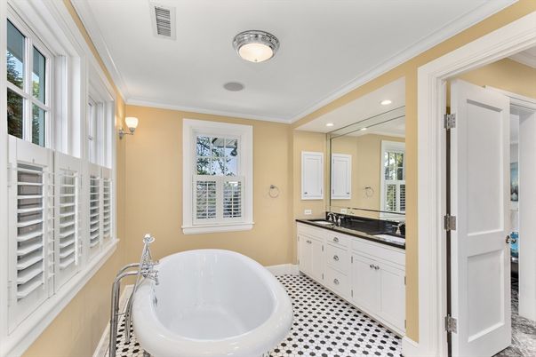 Bathroom, Dual Sink Vanities, Free Standing Baths, Interior, Recessed Lighting