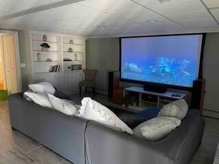 Interior, Living room, Projection Screen, Recessed Lighting