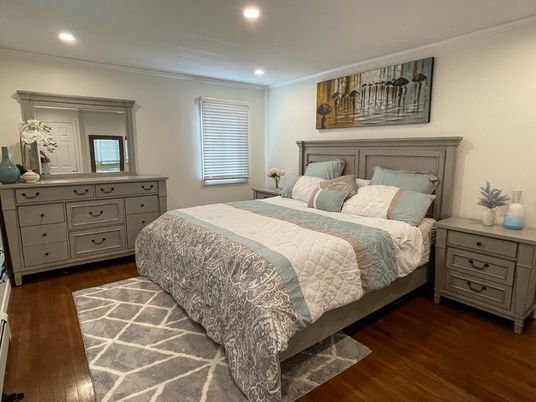 Bedroom, Interior, Recessed Lighting, Wood Texture Flooring