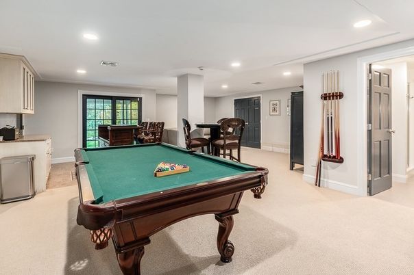 Billiard Table, Game Room, Interior, Recessed Lighting