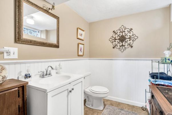 Bathroom, Interior