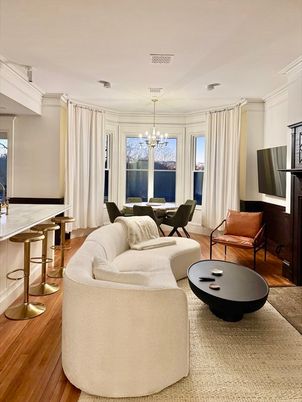 Chandelier, Dining room, Interior, Living room, Wood Texture Flooring