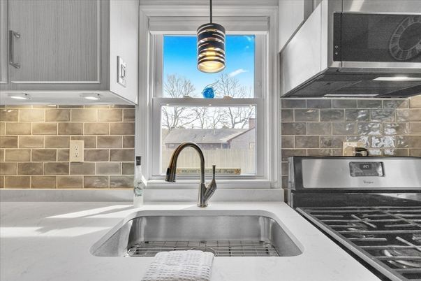 Interior, Kitchen, Pendant Lights