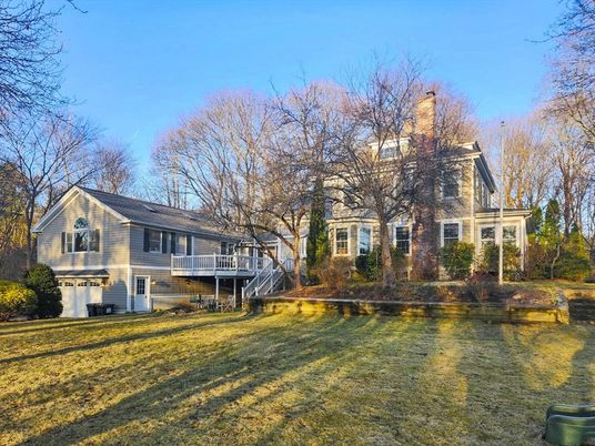 Attached, Backyard, Exterior, Facade, Brick Facade, Cape Cod