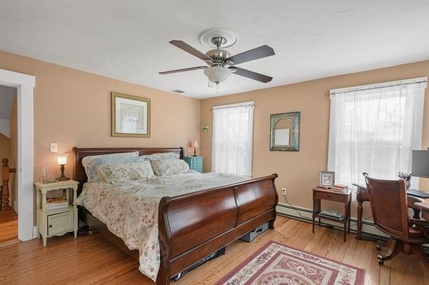 Bedroom, Home Office, Interior, Wood Texture Flooring
