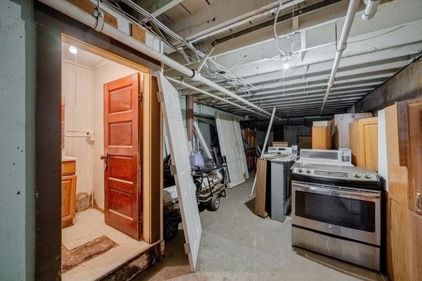 Interior, Kitchen, Washer