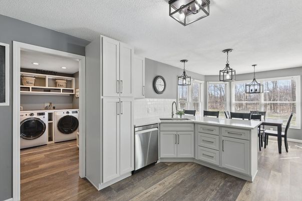 Dining room, Interior, Pendant Lights, Recessed Lighting, Washer, Wood Texture Flooring