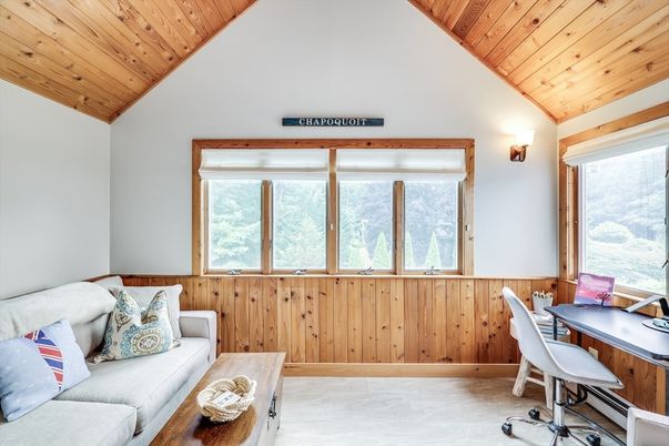 Home Office, Interior, Wooden Ceilings
