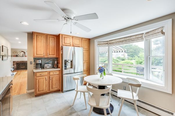 Dining room, Interior, Kitchen, Recessed Lighting, Stainless Steel Appliances