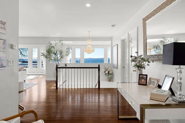 Interior, Recessed Lighting, Water, Wood Texture Flooring